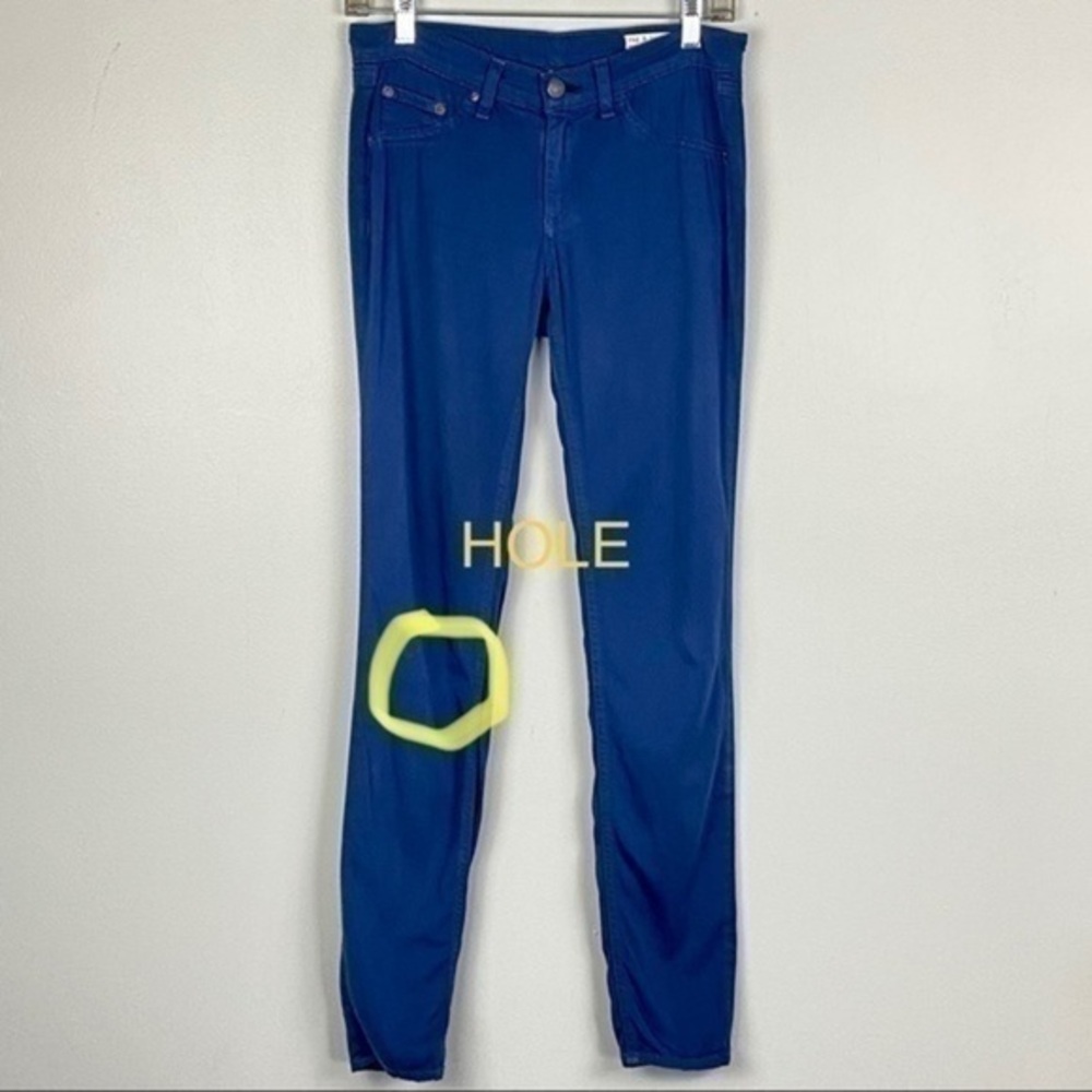 RAG & BONE - blue “legging” jean cut pants.